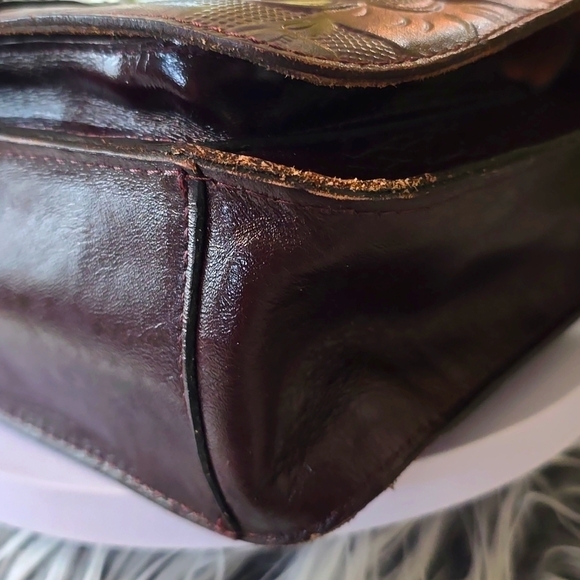 Patricia Nash ILINA Burgundy Cut Out Tooled Leather Crossbody Bag - Picture 12 of 15
